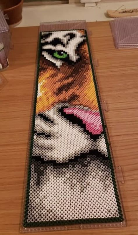 Melty Bead Designs, Hama Beads 3d, Handmade Bookmarks Diy, Perler Art, Hama Beads Design, Diy Perler Bead Crafts, Diy Perler Beads, Melting Beads, Pixel Art Pattern