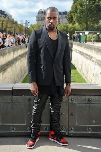 19 Reasons You Should Never Wear Leather Pants - BuzzFeed Mobile Jordans 4, Kanye West Style, Rare Jordans, Nike Jordans, Jordan 1 Black, Jordan Retro 1, Air Jordan Sneakers, Nike Air Jordans, Luxury Sneakers