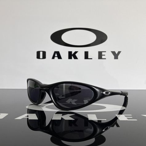 Oakley Minute sunglasses 

👉Oakley sunglasses... - Depop Oakley Men, Gym Clothes, Mens Accessories Fashion, Black Sunglasses, Oakley Sunglasses, Gym Outfit, Sweatshirt Shirt, Sunglasses Accessories, Jean Shirts