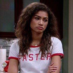 Zendaya Icons, Liv Rooney, Estilo Zendaya, Zendaya Style, Zendaya Coleman, Girls Rules, Looks Style, Girl Icons, Sabrina Carpenter