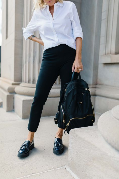 Chunky Shoes Office Outfit, Business Casual Outfits With Loafers For Women, Black Chunky Loafer Outfits Women, Black Loafer Outfits Women Work, Chunky Loafers With Dress, High Loafers Outfit, Platform Loafers Outfit Dress Work, Chunky Loafers Outfit Work, Lug Loafer Outfit