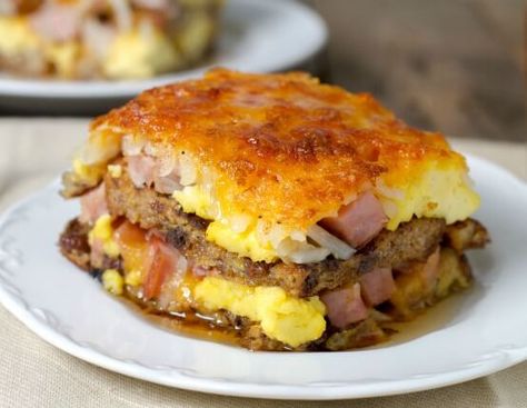 Breakfast Lasagna-6-web Breakfast Lasagna Recipe, Breakfast Lasagna, Breakfast Favorites, Camp Food, Leftover Ham, Holiday Meals, What's For Breakfast, Lasagna Recipe, Breakfast Brunch Recipes