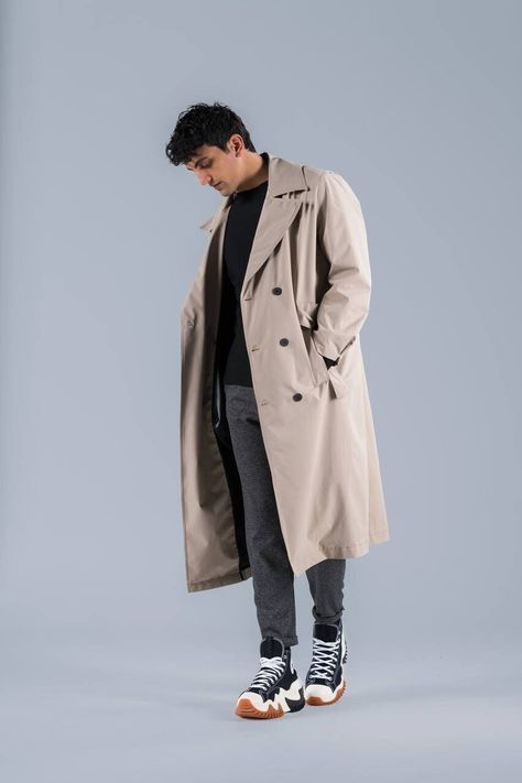 Trench Coat Man, Trench Coat Outfit Men, Male Trench Coat Outfit, Men’s Trench Coat Outfit Casual, Classic Trench Coat Men, Rain Coat Men, Long Trench Coat Women, Guy Trench Coat Outfit, Men’s Trench Coat Styling