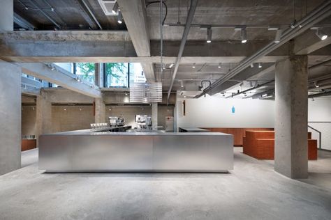 Jo Nagasaka, Schemata Architects, Blue Bottle Coffee, Timber Table, Minimal Furniture, Beige Sofa, Design Rules, Brick Tiles, Cafe Interior Design