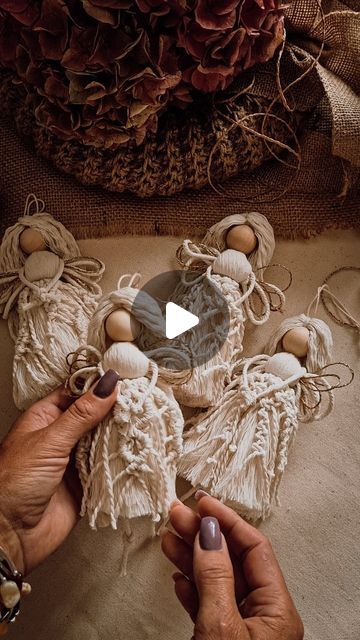 How To Do Macrame, Angel Ornaments Diy, Diy Christmas Angel Ornaments, Diy Angel Wings, Christmas Angel Crafts, Twine Diy, Diy Angels, Beaded Angels, Rope Diy