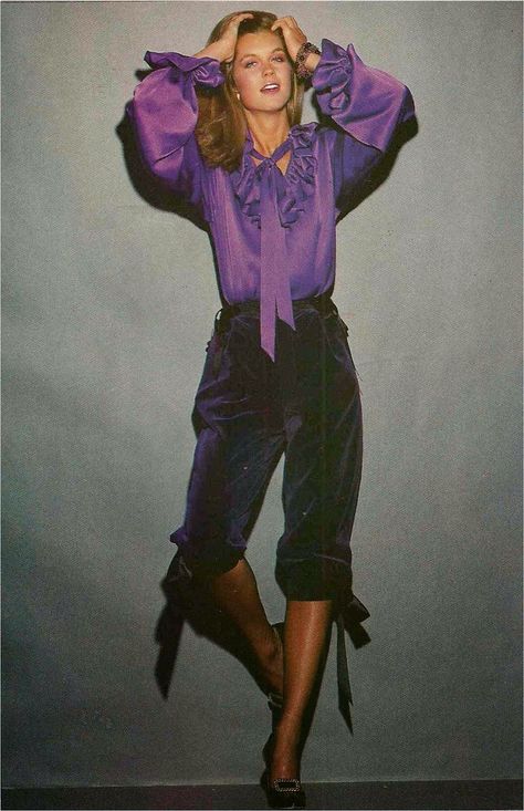 YSL, Harper's Bazaar October 1979.....remember knickers?!  Wow, around this time if you didn't have a pair to these puffy short pants you totally out of it!  haha fun :o) 70s 80s purple velvet silk bow top model magazine vintage fashion style pedal pushers 70s Fashion For Women, Classic Fashion Pieces, Ysl Vintage, Patti Hansen, Saint Laurent Vintage, Ysl Saint Laurent, Fashion 70s, Model Magazine, 1970's Fashion