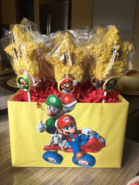 Super Mario Treats, Mario Desserts, Treats On A Stick, Nintendo Birthday, Mario Brother, Super Mario Brothers Birthday, Mario Bros Birthday Party Ideas, Nintendo Party, Super Mario Bros Birthday Party