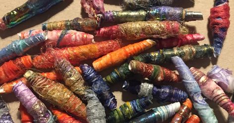 I wanted to show you all an easy way to make really beautiful beads using Tyvek and Angelina fibres and film Tyvek is a man made mate... Tyvek Beads, Angelina Fibres, Mixed Media Art Techniques, Paper Bead Jewelry, Sea Theme, Glue Sticks, Fabric Beads, Paper Beads, Fabric Jewelry