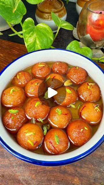 Bread Gulab Jamun Recipe, Cardamom Oil, Gulab Jamun Recipe, Jamun Recipe, Break Fast, Gulab Jamun, Dessert Lover, Frying Oil, Recipe Ingredients