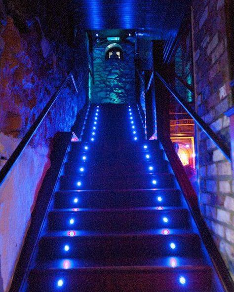 Disco Design Interior, Disco Stairs, Night Club Entrance Design, Disco Club Interior, 70s Disco Aesthetic, Nightclub Dance Floor, Bar With Neon Lights, Club Design Interior, Night Club Dance