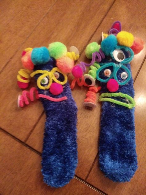 Silly Sock Day Ideas, Crazy Sock Diy, Crazy Sock Day Ideas, Crazy Socks For Kids, Crazy Sock Day, Wacky Socks, Socks Diy, Silly Socks, Diy Socks