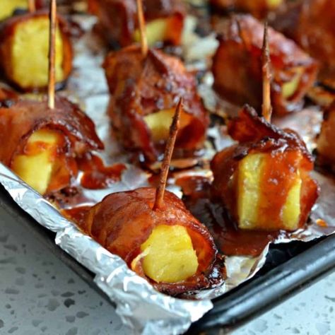 Bacon Wrapped Pineapple Bites - Small Town Woman Bacon Wrapped Water Chestnuts, Bacon Wrapped Pineapple, Chestnut Recipes, Grape Jelly Meatballs, Bacon Appetizers, Bite Size Appetizers, Bbq Bacon, Zucchini Boats, Water Chestnuts