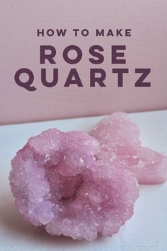 Easy and affordable DIY Rose Quartz crystals you can make in about 6 hours with Borax, boiling water, pipe cleaners and food coloring. Borax Crystals Diy, Borax Crystals, Growing Crystals, How To Make Crystals, How To Make Rose, Diy Rose, Diy Roses, Pipe Cleaners, Crystal Crafts