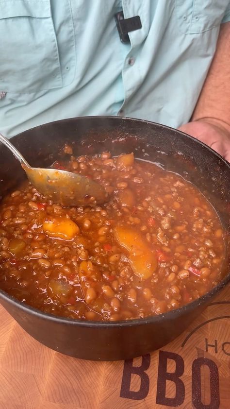 Baked Beans With Apple Pie Filling, Baked Beans With Apple Pie Filling And Sausage, Smoked Baked Beans With Apple Pie Filling, Apple Baked Beans, Apple Pie Baked Beans, Don Mclean American Pie, Bbq Jerk Baked Beans, Bourbon Bbq Baked Beans, Bbq Party Food