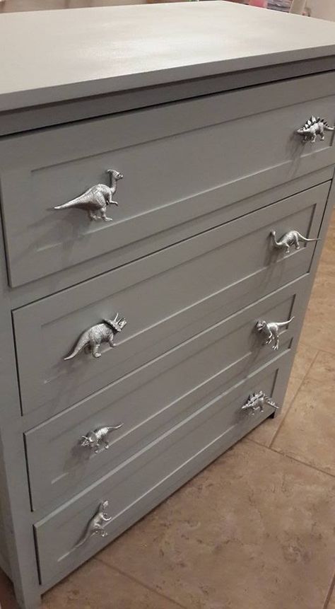 Drawer pulls--spray paint plastic dinosaurs and screw on to dresser! Spray Paint Plastic, Plastic Dinosaurs, Paint Plastic, Dinosaur Bedroom, Dinosaur Room, Toddler Boys Room, Dinosaur Nursery, Toddler Bedrooms, Boy Bedroom