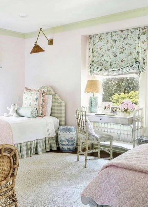 Grand Millennial Toddler Girl Room, English Cottage Kids Bedroom, Pink Grandmillenial Bedroom, Grandmillenial Girls Bedroom, Grandmillenial Toddler Girl Room, Grand Millennial Bedroom Pink, Traditional Girls Bedroom, Love Shack Fancy Nursery, Grand Millennial Bedroom