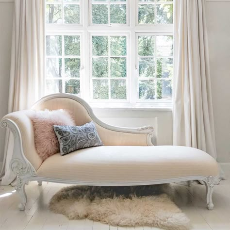 Provencal White Chaise Longue | Chaise Longue French Country Chaise, Cream Chaise Lounge, Chaise Longue Bedroom, Modern Diwan, Chaise Longue Living Room, Small Chaise Lounge, White Chaise, Divan Sofa, Chaise Lounge Bedroom