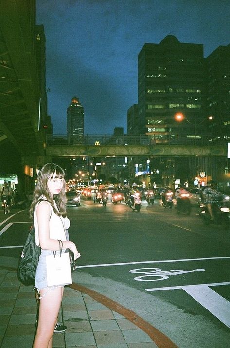 Korea Film Photography, Japanese Film Camera Aesthetic, Japanese Photography Aesthetic, Japan Nostalgia, Japan 80's Aesthetic, Film Camera Photography, The Comeback, Japanese Photography, Japan Aesthetic