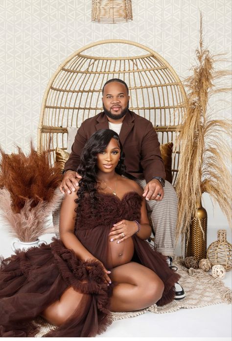 Haitian Maternity Shoot, Shades Of Brown Maternity Shoot, Earthy Maternity Photos Black Women, Plus Size Maternity Photos Black Women, Safari Maternity Shoot Black Women, Brown Maternity Photoshoot, Safari Theme Maternity Shoot, Brown Maternity Shoot Black Couple, Maternity Photo Shoot Ideas Black Couple