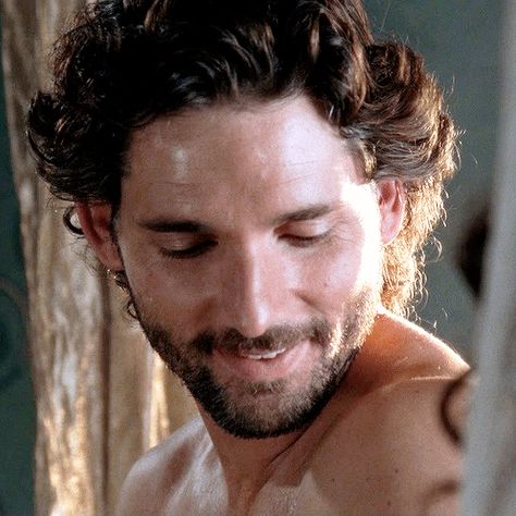 Eric Bana Troy, Hector Troy, Troy Movie, Eric Bana, Greek Mythology Art, Mythology Art, Cillian Murphy, Book Characters, Greek Mythology