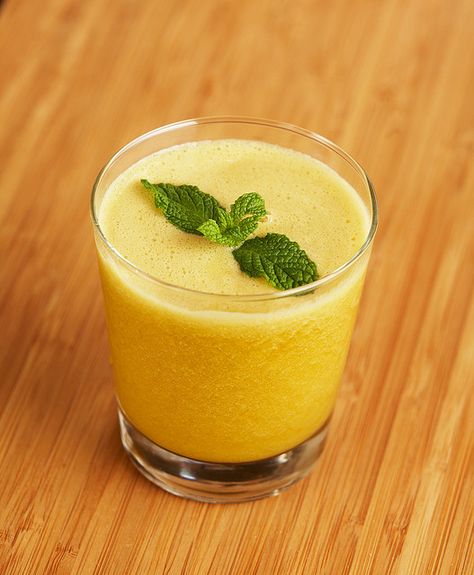 Cantaloupe, Mint and Mango Juice ...and pulp pops! Mango Juice Benefits, Mango Juice Recipe, Benefits Of Mango, Mango Health Benefits, Mango Benefits, Vegan Recepies, Juice Benefits, Best Juicer, Juicing Benefits