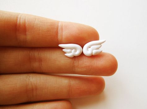 White Angel Wing Earrings by mAd-ArIsToCrAt on deviantART Polymer Clay Angel Wings, Clay Reference, Angel Wings Earrings, Clay Angel, Angel Wings Jewelry, Wings Earrings, White Angel Wings, Clay Sculptures, Polymer Clay Figures