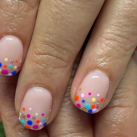 Nails & Beauty by Daisy 💅🏼 on Instagram: "𝓓𝓸𝓽 𝓕𝓻𝓮𝓷𝓬𝓱 🌈💖

Super fun rainbow dot French using @magpie_beauty #everythingmagpie

Cuticle oil: @cutisticks 💦

#showscratch #amyscoolgang #printnailtechs #scratchmag #thenailtechorg #nailitmag #nailpromag #nailsonfleek #nailsofinstagram #nailitdaily #thesalonmaguk  #wirralnailtech #wirralnails #wirralbusiness #funkynails @scratchmagazine @thesalonmaguk @nailitmedia @nailpromagazine #magpiebeauty #magpiebeautyuk #nbbydaisy #rainbownails #rainbownails🌈 #dotnails #summernails #summernailart #magpienails #springnails #springnail #springnailart" Spotty French Tip Nails, Dotted French Nails, Colorful Polka Dot Nails, Dot French Tip Nails, Dot French Tip, Spotty Nails, Nail Art French, Dot Nails, Dot Nail Art