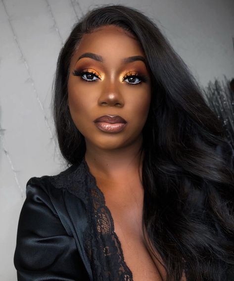 Makeup Looks For Photoshoot Black Women, Eyeshadow Look For Dark Skin, Brown Eyeshadow On Dark Skin, Wedding Make Up For Black Women, Eyeshadow Look Black Women, Glam Make Up Black Women, Brown Eyeshadow Looks Black Women, Colorful Makeup Black Women, African Makeup Looks