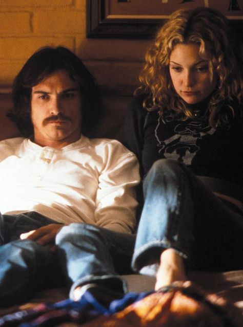 Billy Crudup and Kate Hudson in Almost Famous, directed by Cameron Crowe Katharine Ross, Billy Crudup, Clive Owen, Septième Art, I'm With The Band, Famous Movies, Penny Lane, Great Films, Matthew Mcconaughey