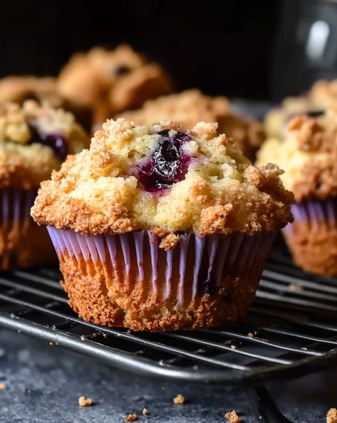 Plum Streusel Muffins - Luna Recipe Plum Muffins Recipe, Plum Muffins, Streusel Muffins, Muffin Streusel, Streusel Topping, Recipes Sweet, Cupcake Muffins, Custard, Sprinkles