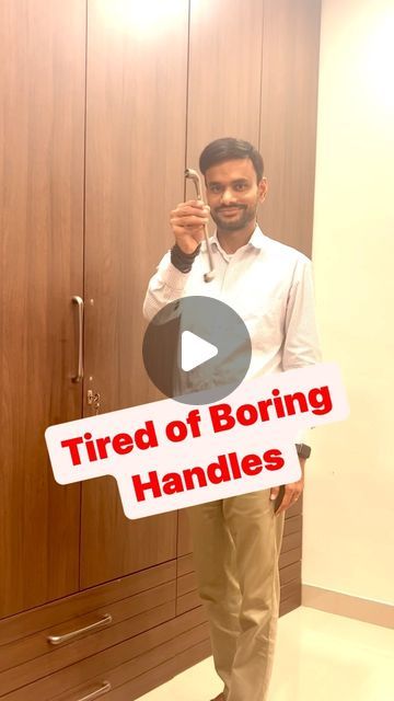 Amrit shah on Instagram: "Boring Handles vs Trending Handleless wardrobe … ❤️❤️😊😊 
.
.
.
#wardrobe #wardrobestylist #wardrobegoals #InteriorDesign
#HomeDecor
#InteriorInspo
#DecorInspiration
#DesignInspiration
#InteriorStyling
#HomeInteriors
#InteriorDecor
#ModernHome
#Interior123
#InteriorDetails
#HomeDesign
#HouseGoals
#DreamHome
#InteriorDesigner #trendingreels #indianreels" Plywood Almirah Design, Almirah Handle Design, Handle Less Wardrobe, Cupboard Handles Bedroom, Wardrobe Handles Ideas, Handleless Wardrobe, Bedroom Almirah, Almirah Designs, Wardrobe Interior