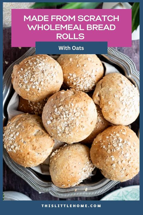 You can make your own wholemeal bread rolls from scratch with this easy recipe. We add porridge oats to the bread dough, making these rolls extra filling and delicious. Oatmeal Dinner Rolls, Oat Flour Bread, Lunch Party Recipes, Fluffy Oatmeal, Oatmeal Dinner, Desserts From Scratch, Made From Scratch Recipes, Rolls From Scratch, Honey Oat Bread