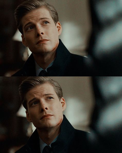 Hunter Parrish, I Know The Truth, Sweet Meat, Bruce Wayne, Robert Pattinson, Face Claims, Meat, Film, Fictional Characters