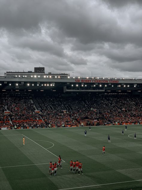 Manchester United Old Trafford, Board Pictures, Uk Trip, Football Theme, London Trip, Vision Board Pictures, Football Themes, Man Utd, 2025 Vision