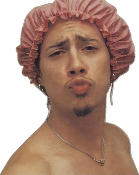 Funny Kirk Hammett, Kirk Hammett Shower Cap Pic, Kirk Hammet, Horrible Tattoos, Kirk Metallica, Master Tattoo, Shower Pics, Peter Steele, Oh My Goddess