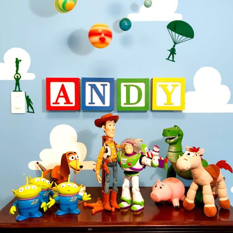 Toy Story Bedroom, Toy Story Nursery, Toy Story Decorations, Toy Story Clouds, Wooden Block Letters, Toy Story Room, Casa Disney, Toy Story Party Decorations, Room Work