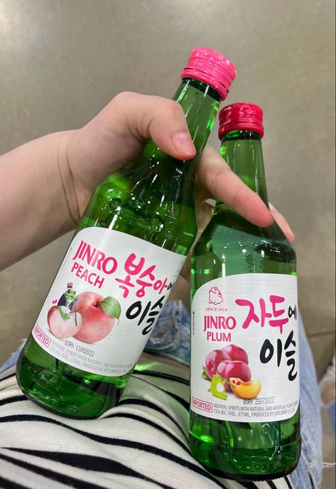 Soju Aesthetic, Peach Soju, Jinro Soju, Acrylic Nail Set, Girl Dinner, Aesthetic Vibes, Soju, Om Nom, Aesthetic Food