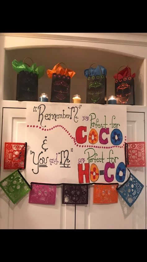 Disney Themed Hoco Proposals, Cookie Hoco Proposals, Simple Prom Proposal Ideas, Disney Hoco Proposals, Cute Proposals, Hoco Asks, Dance Asks, Hoco Posters, Hoco Signs