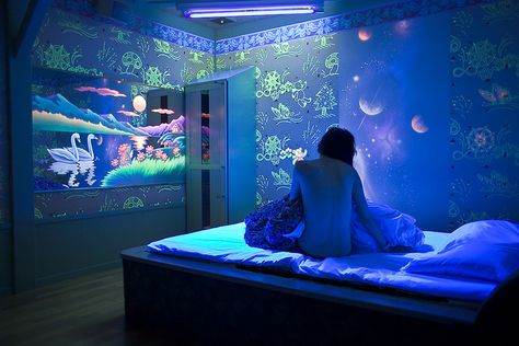 Love Hotel, Kabukicho by Max Hodges, via Flickr Black Light Room, Love Hotel, Accent Wall Design, Dream Bedrooms, Accent Wall Designs, Kabukicho, Electric Forest, Japanese Love, Audio Room