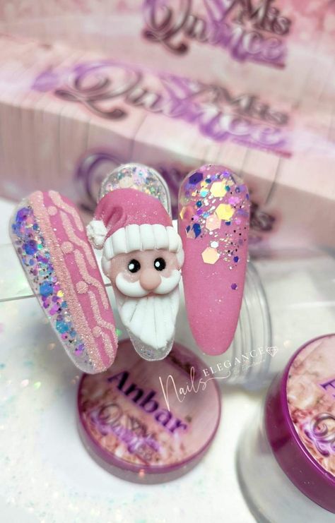 Holiday Nails Winter Christmas, Snow Globe Nails, Nails Winter Christmas, Winter Christmas Nails, 3d Acrylic Nails, Santa Nails, Holiday Nails Winter, Xmas Nail Art, Nails Holiday