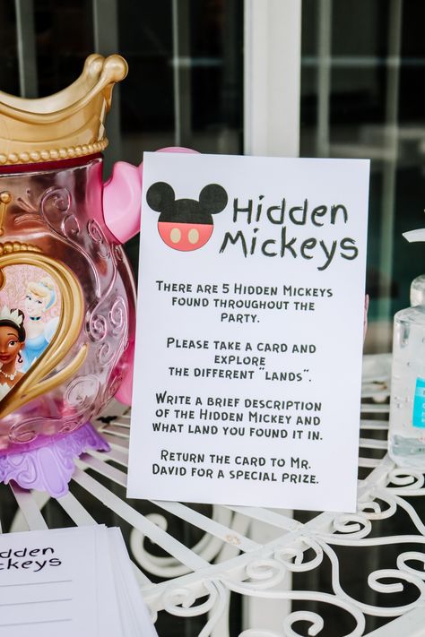 Disney Park Birthday Party, Disney Themed Birthday Party Ideas, Disney Second Birthday Theme, Magic Kingdom Party Theme, Magic Kingdom Birthday Party, Disney Theme Party Ideas, Disney World Theme Birthday Party For Boys, Disneyland 2nd Birthday, First Birthday At Disney World