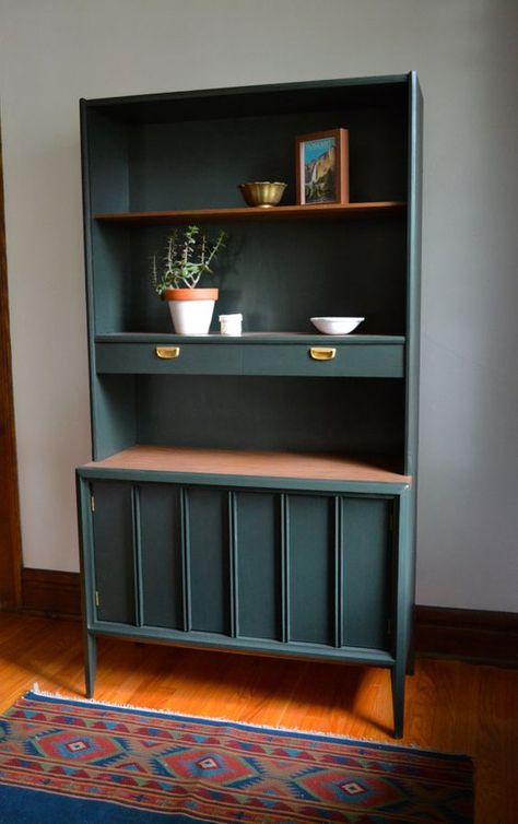 Meja Industrial, Hutch Ideas, Vintage Mid Century Furniture, Bohol, Furniture Renovation, Room Idea, Refurbished Furniture, Room Decorations, Furniture Restoration