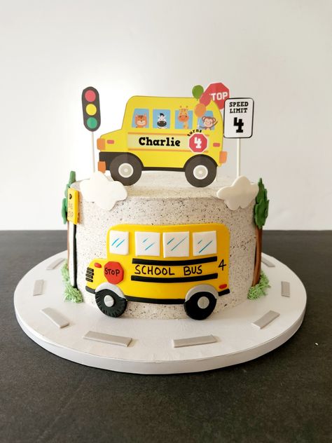 Wheels On The Bus Cake Topper Printable, Wheels On The Bus Second Birthday, Cocomelon School Bus Cake, Bus Themed Birthday Cake, Wheel On The Bus Birthday Theme, School Bus Cake Birthday, Wheels On The Bus Cake Ideas, Wheels On The Bus Birthday Party Theme, Tayo Birthday Theme