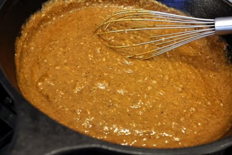 Tamale Gravy Recipe, Enchilada Gravy Recipe, Chili Gravy Recipe, Chili Gravy, Chili Enchiladas, Best Enchiladas, Mexican Sauce, Recipes Authentic, Cheese Enchiladas