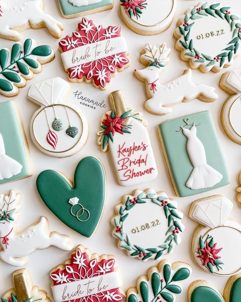 Hanamade Cookies on Instagram: “A classic Christmas bridal shower ❤️ . . . . . . #christmascookies #holidaycookies #weddingcookies #bridecookies #weddingdresscookies…” Christmas Engagement Party, Bride Cookies, Wedding Cookies Decorated, Wedding Dress Cookies, Christmas Bridal Shower, Special Cookies, Wedding Shower Cookies, Cookie Pan, Christmas Bridal Showers