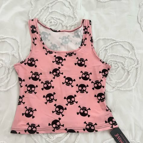 This Is A Super Cute Hot Pink Tank Top With Skulls. This Is A Tight Fitting Cropped Style Tank. Pink Grunge Outfits, Oc Building, Scene Clothes, Hot Pink Tank Top, Pinterest Wardrobe, 2000s Era, Skull Tank Top, Black Tank Top Women, Cropped Pink