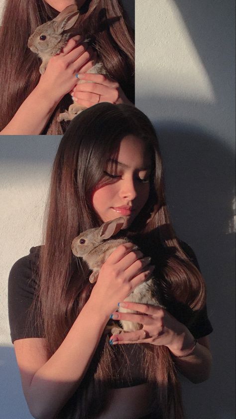 #bunny #rabbits #story #instagram #instagramstories #instagramstoryideas #aesthetic #aestheticwallpaper Bunny Pretty Face Aesthetic, Coelho Aesthetic, Bunny Girl Aesthetic, Rabbit Photoshoot, Bunny Selfie, Bunny Photoshoot, Pet Photoshoot, 2024 Manifesting, Irl References