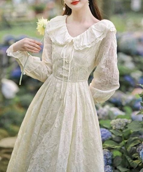 The dress is very nice I love how it looks. Fits well and the quality is very good. Is the same as the photo. Dream Daughter, Vintage Princess Dress, Princess Frocks, Lace Princess Dress, Soft Clothing, Fairytale Fantasies, Lace Dress Vintage, True Romance, Romantic Outfit