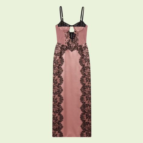 Silk duchesse dress in pink | GUCCI® US Gucci Bandana, Bree Runway, D Block Europe, Loafers Gucci, Gucci Bucket Hat, Gucci Dress, Long Midi, Long Midi Dress, Midi Dresses