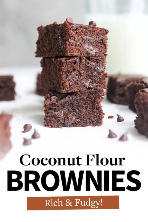 Coconut Flour Desserts, Coconut Flour Brownies, Dolce Poche Calorie, Baking With Coconut Oil, Baking With Coconut Flour, Coconut Flour Recipes, Lazy Keto, Almond Flour Cookies, Postre Keto